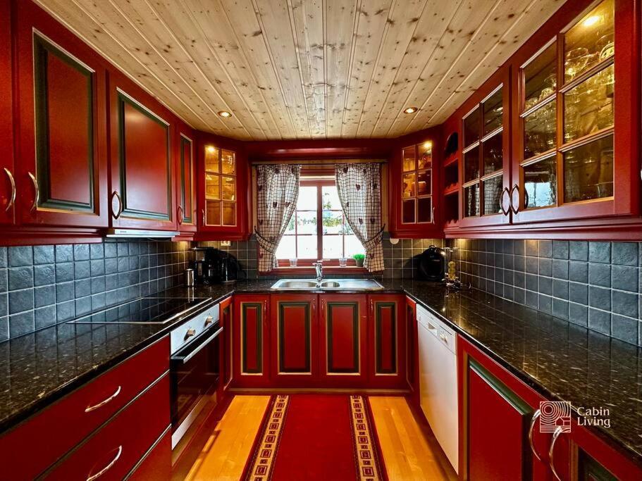 Large Cabin Sjusjoen Best View, Sauna, Ski Inout Exterior photo