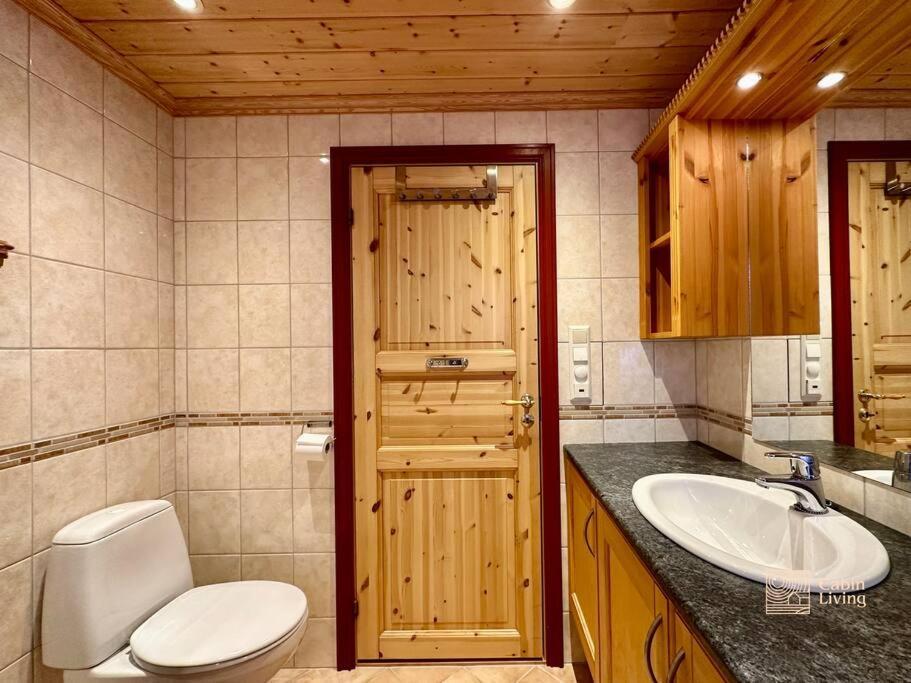 Large Cabin Sjusjoen Best View, Sauna, Ski Inout Exterior photo